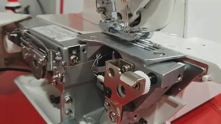 Коверлок Juki MO-735